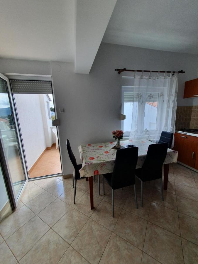 Apartments & Rooms Krk Krk Island ภายนอก รูปภาพ
